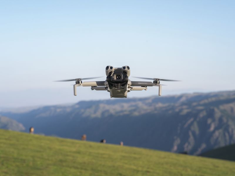 DJI Mini 5 Pro Fly More Combo (DJI RC2)