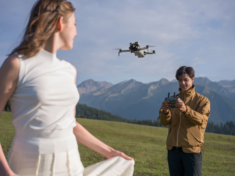 DJI Mini 5 Pro Fly More Combo (DJI RC2)
